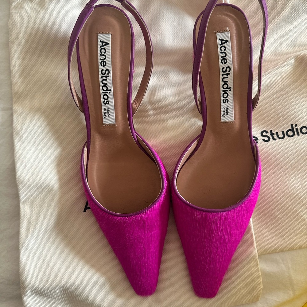 Acne Studios Fuchsia Slingback Heels. - Picture 5 of 9